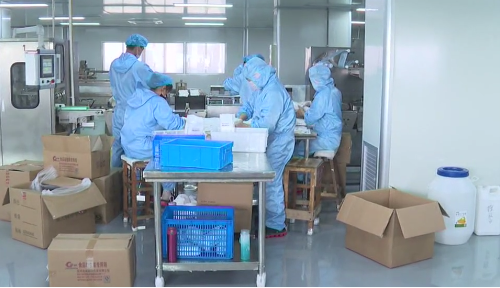 浙江各地穩(wěn)企業(yè)、防風(fēng)險(xiǎn) 民營企業(yè)發(fā)展按下&ldquo;加速鍵&rdquo;